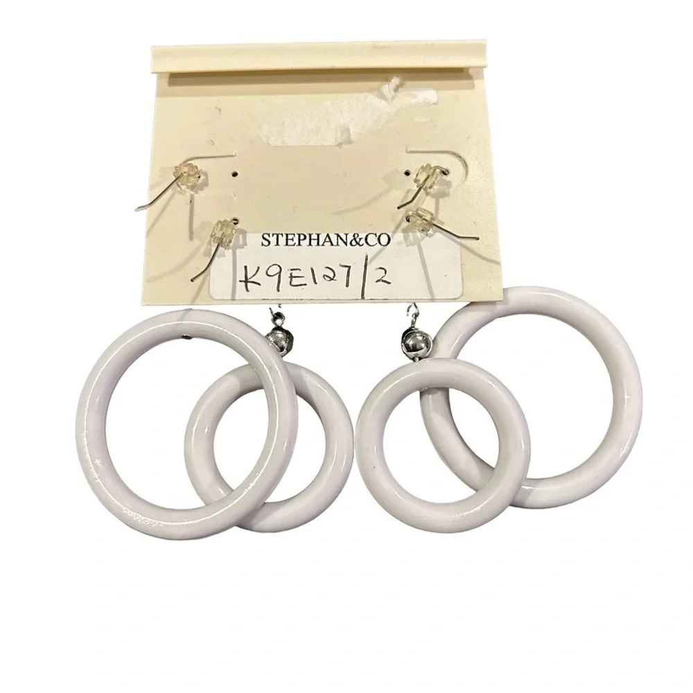 Stephan & Co. White a Retro Style White Double Pair Round Pierced Earrings